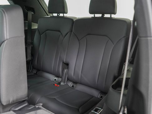 Used 2025 Audi Q7 3.0T Premium Plus image 22