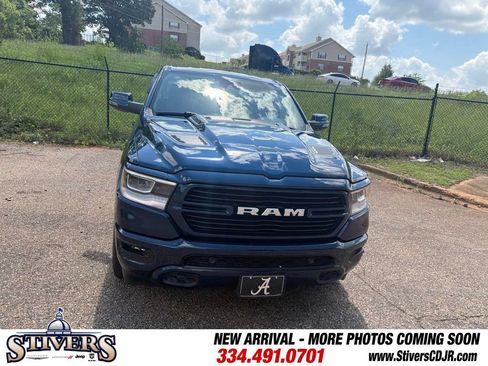 Used 2024 RAM 1500 Laramie AWD/4WD image 2