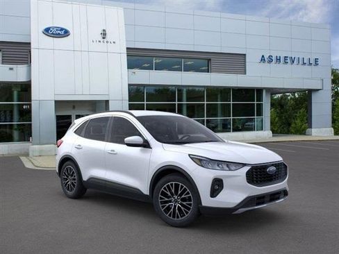 New 2024 Ford Escape SE image 7