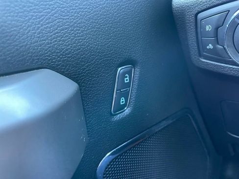 Used 2017 Ford F250 Lariat w/ Snow Plow Prep Package image 26