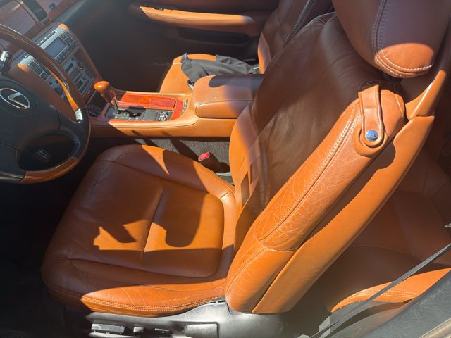 Used 2002 Lexus SC 430 Convertible RWD image 5