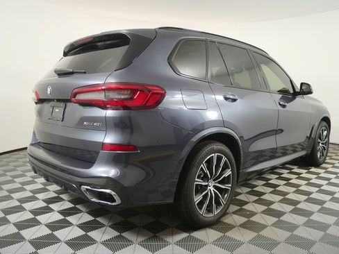 Used 2019 BMW X5 xDrive40i w/ M Sport Package AWD/4WD image 3