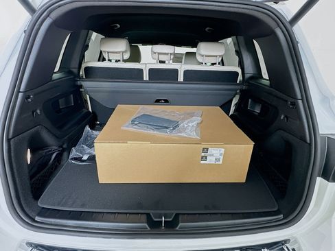 New 2026 Mercedes-Benz GLB 250 image 26