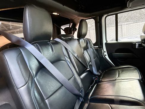 Used 2023 Jeep Wrangler Unlimited Rubicon 4xe w/ Cold Weather Group image 30