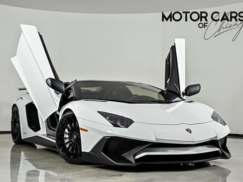 Used 2017 Lamborghini Aventador LP 750-4 Superveloce AWD/4WD image 1