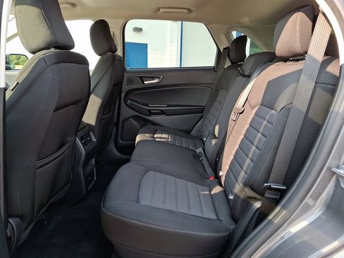Used 2023 Ford Edge SE w/ Black Appearance Package AWD/4WD image 11