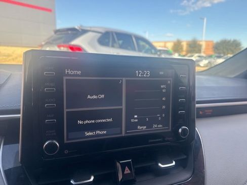 Used 2019 Toyota Corolla XSE image 9