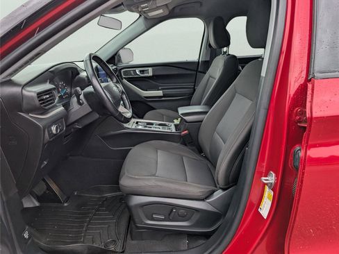 Used 2022 Ford Explorer XLT RWD image 49