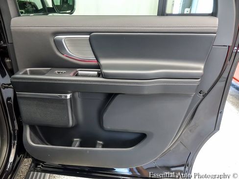 Certified 2025 Ford Expedition Max Platinum AWD/4WD image 28