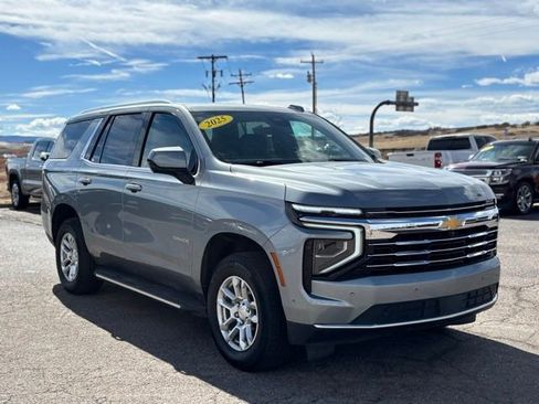 Used 2025 Chevrolet Tahoe LT AWD/4WD image 5