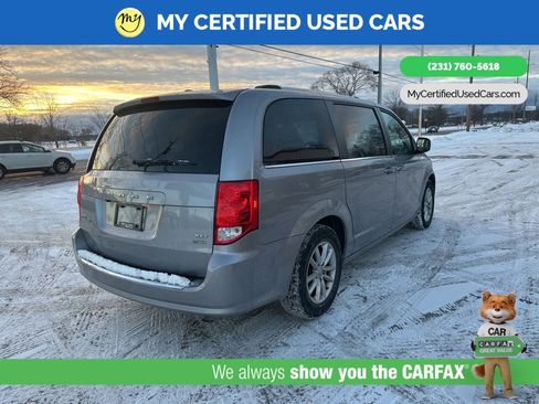 Used 2019 Dodge Grand Caravan SXT image 5