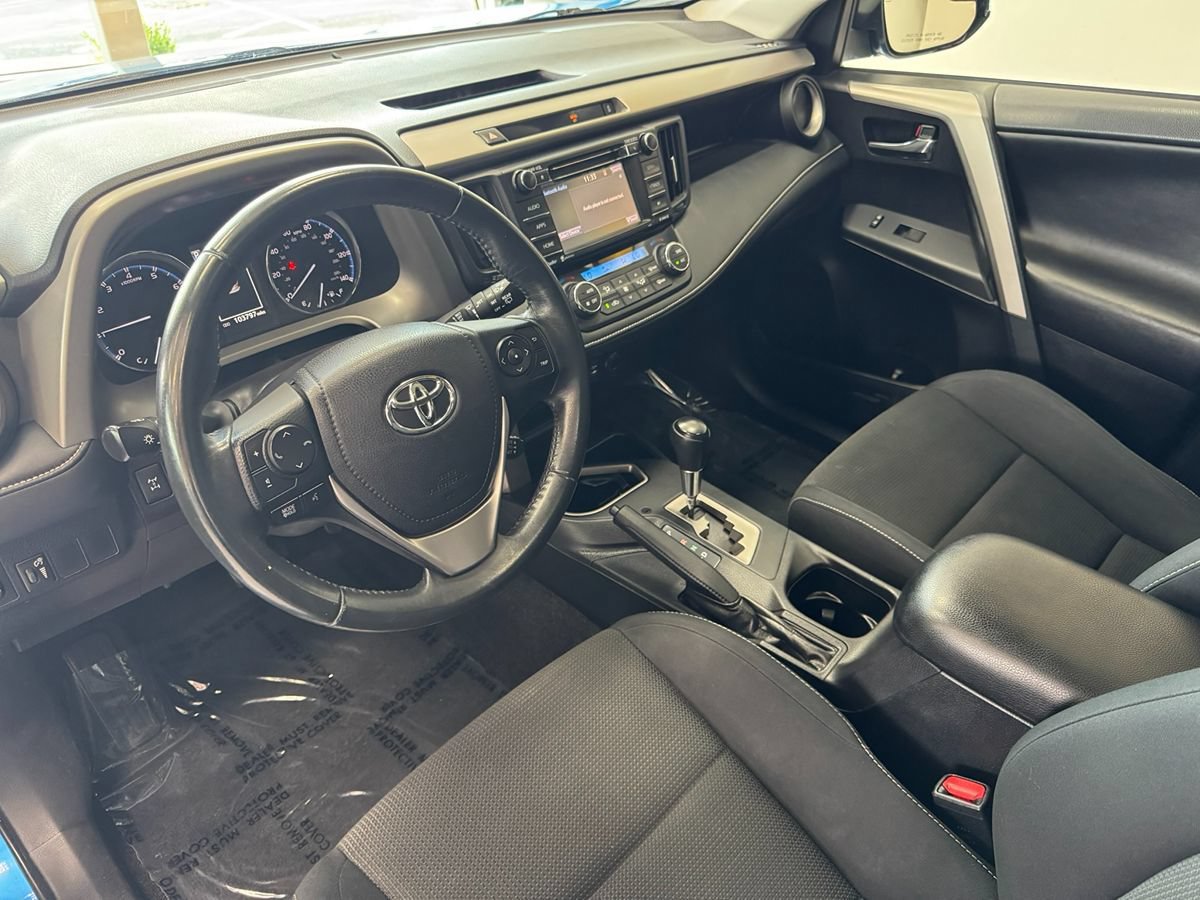 Used 2016 Toyota RAV4 XLE AWD/4WD image 12
