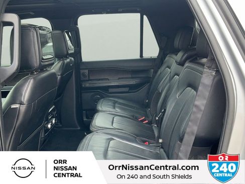 Used 2020 Ford Expedition Limited w/ Equipment Group 301A AWD/4WD image 15