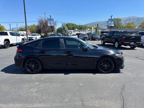Used 2022 Honda Civic Sport image 8