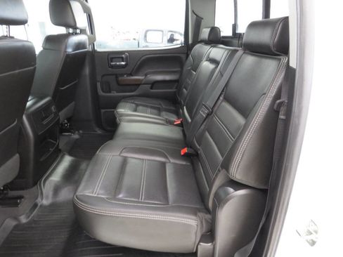 Used 2019 GMC Sierra 3500 Denali w/ Duramax Plus Package AWD/4WD image 9