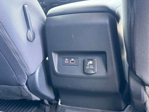 Used 2024 Nissan Frontier SV w/ SV Convenience Package AWD/4WD image 21