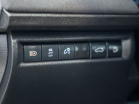 Used 2025 Toyota Camry LE FWD image 35
