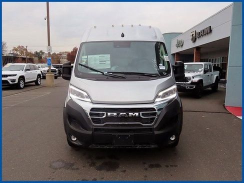New 2026 RAM ProMaster 2500 w/ Quick Order Package 22G SLT image 3