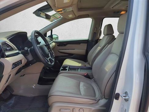 Certified 2024 Honda Odyssey Elite image 16