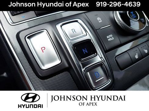 Certified 2023 Hyundai Santa Fe SEL AWD/4WD image 17