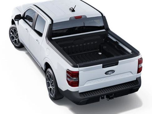 New 2025 Ford Maverick Lariat w/ 4K Tow Package image 2