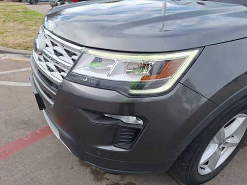 Used 2019 Ford Explorer XLT w/ Equipment Group 202A image 10