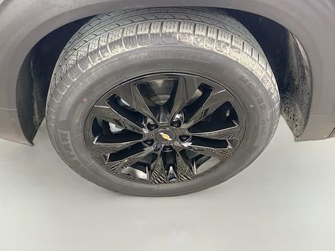 Used 2022 Chevrolet TrailBlazer LT w/ LPO, Blackout Package FWD image 29