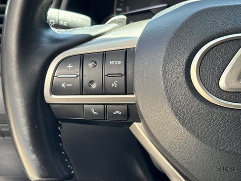 Used 2022 Lexus RX 350L Premium w/ Premium Package AWD/4WD image 19