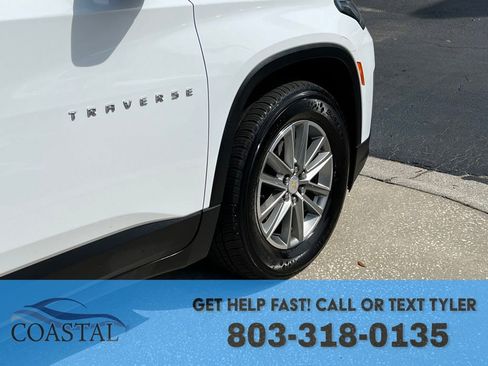 Used 2023 Chevrolet Traverse LT image 31