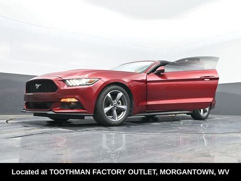 Used 2015 Ford Mustang Convertible w/ Equipment Group 051A image 27