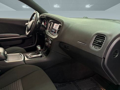 Used 2020 Dodge Charger R/T w/ Navigation & Travel Group image 19