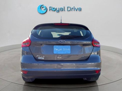 Used 2018 Ford Focus SE image 5
