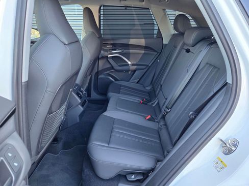 New 2025 Audi Q5 Premium AWD/4WD image 10