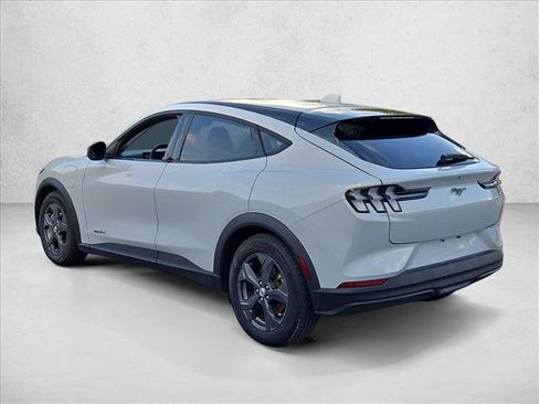 Certified 2022 Ford Mustang Mach-E Select RWD image 8