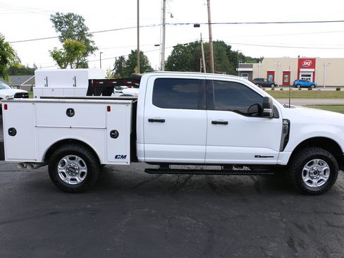 Used 2025 Ford F250 XLT w/ FX4 Off-Road Package AWD/4WD image 6