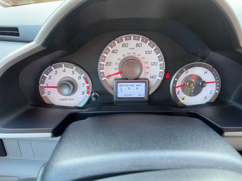 Used 2014 Honda Pilot Touring image 18