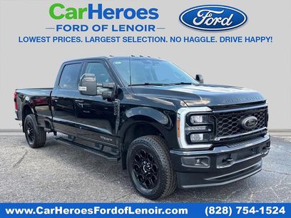 Used 2025 Ford F250 Lariat w/ Black Appearance Package