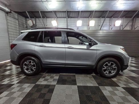Used 2023 Honda Passport TrailSport image 9