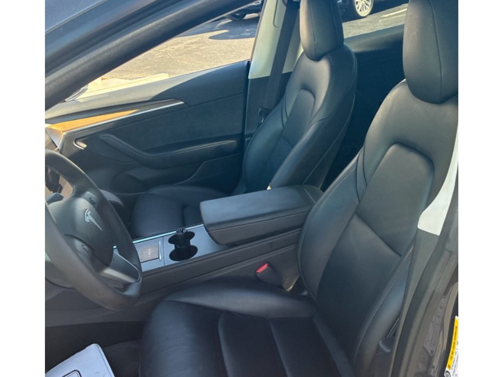 Used 2023 Tesla Model 3 Standard Range RWD image 5