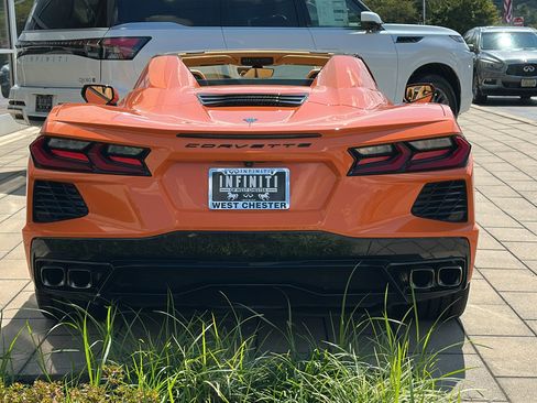 Used 2023 Chevrolet Corvette Stingray Premium Conv w/ 3LT image 4