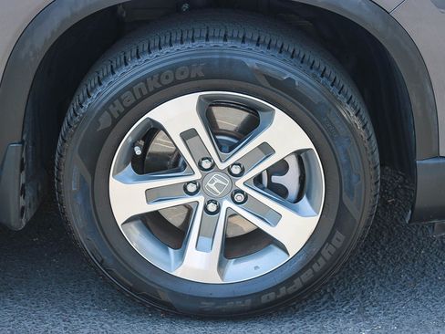 Used 2023 Honda Pilot EX-L image 11