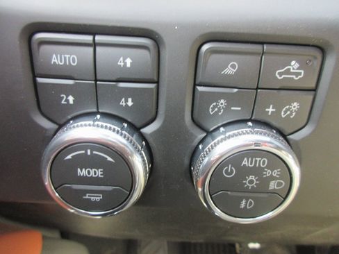 New 2026 GMC Sierra 2500 Denali Ultimate image 18