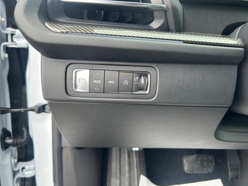 New 2026 Chevrolet Traverse High Country image 14