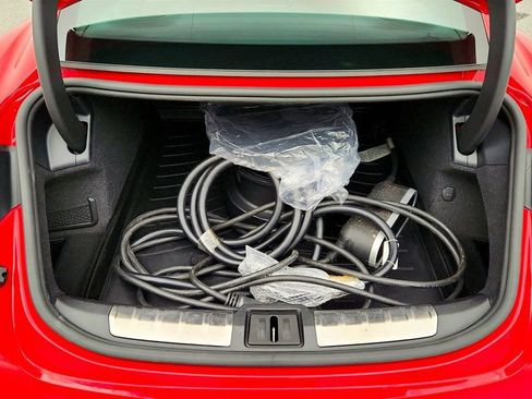 Used 2024 Porsche Taycan 4S image 27