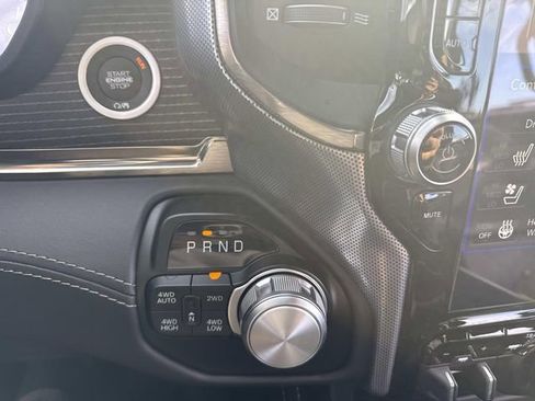 Used 2021 RAM 1500 Limited image 33