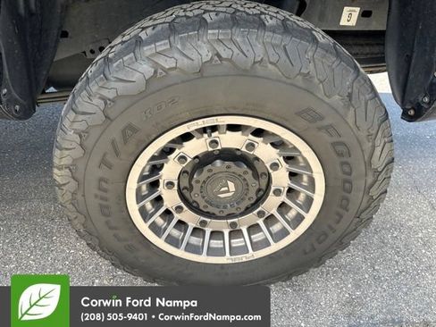 Used 2021 Toyota Tacoma TRD Sport w/ Technology Package AWD/4WD image 13