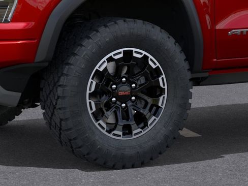 New 2026 GMC Canyon AT4 w/ AT4 Premium Package AWD/4WD image 9