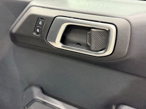New 2025 Ford Bronco Outer Banks image 23