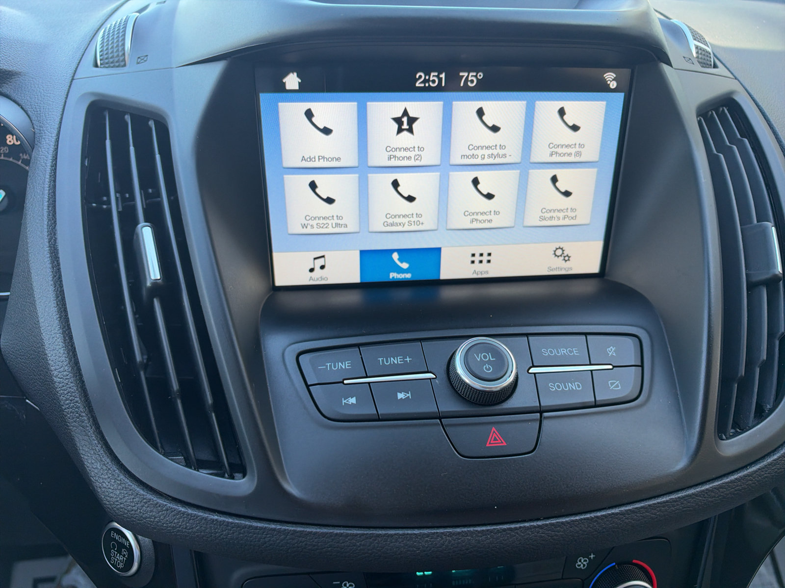 Used 2019 Ford Escape SEL AWD/4WD image 14