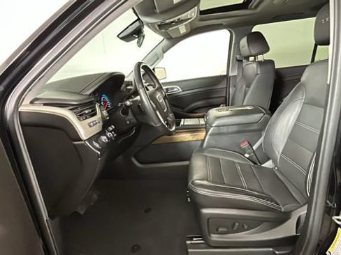 Used 2020 GMC Yukon XL Denali w/ Open Road Package AWD/4WD image 12